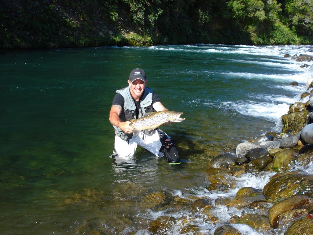 Turangi Trout Lodge 외부 사진